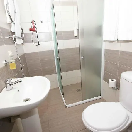 Broliu Guest house 4*