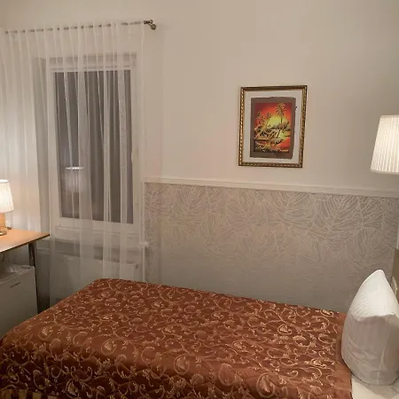 Broliu Guest house 4*